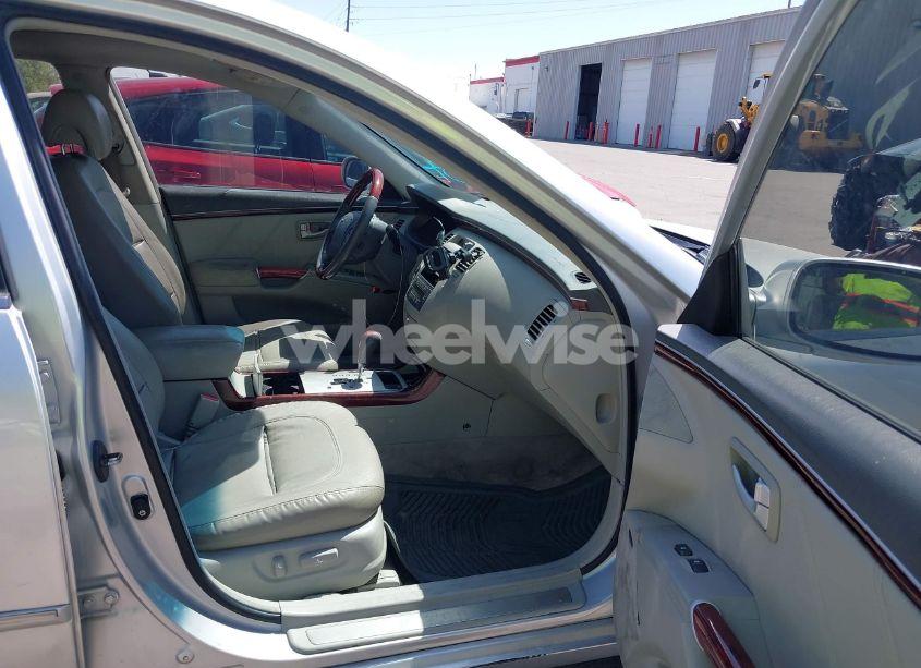 Photo 5 of 2007 Hyundai Azera LIMITED/SE (VIN KMHFC46F17A199984)