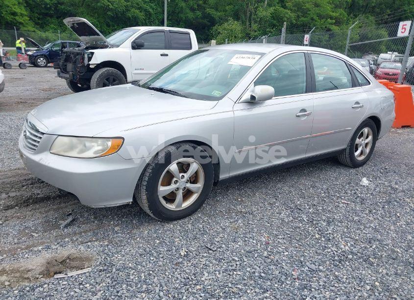 Photo 2 of 2007 Hyundai Azera LIMITED/SE (VIN KMHFC46F57A139674)