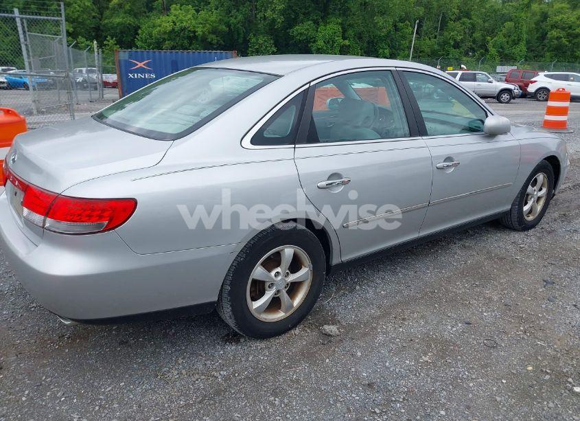 Photo 4 of 2007 Hyundai Azera LIMITED/SE (VIN KMHFC46F57A139674)