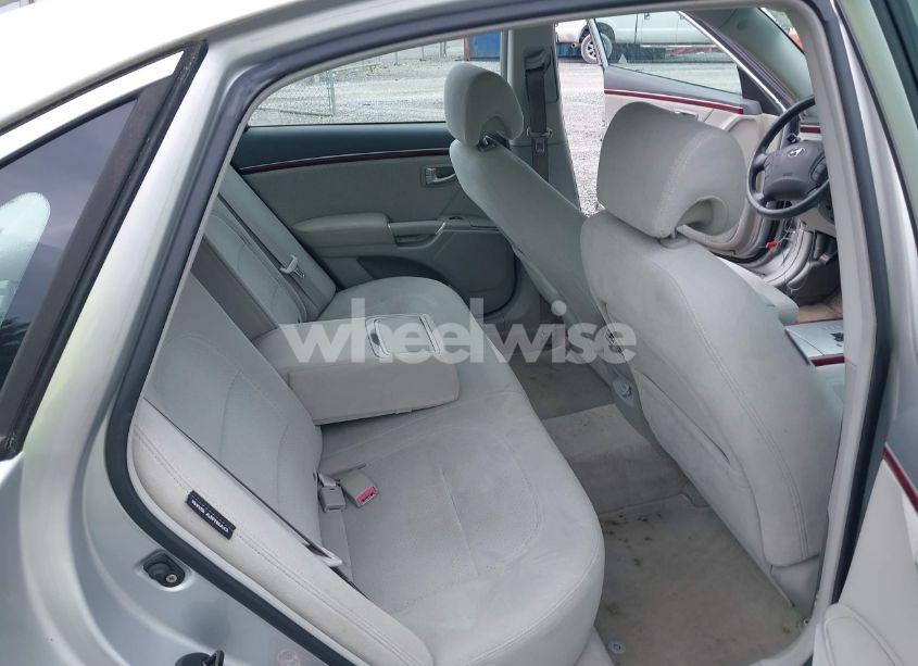 Photo 8 of 2007 Hyundai Azera LIMITED/SE (VIN KMHFC46F57A139674)