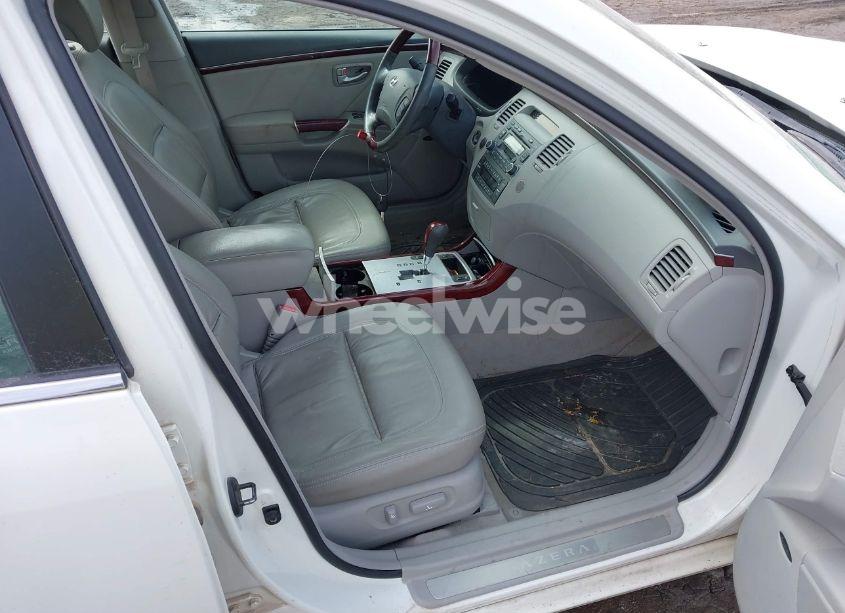 Photo 5 of 2007 Hyundai Azera LIMITED/SE (VIN KMHFC46F57A178118)