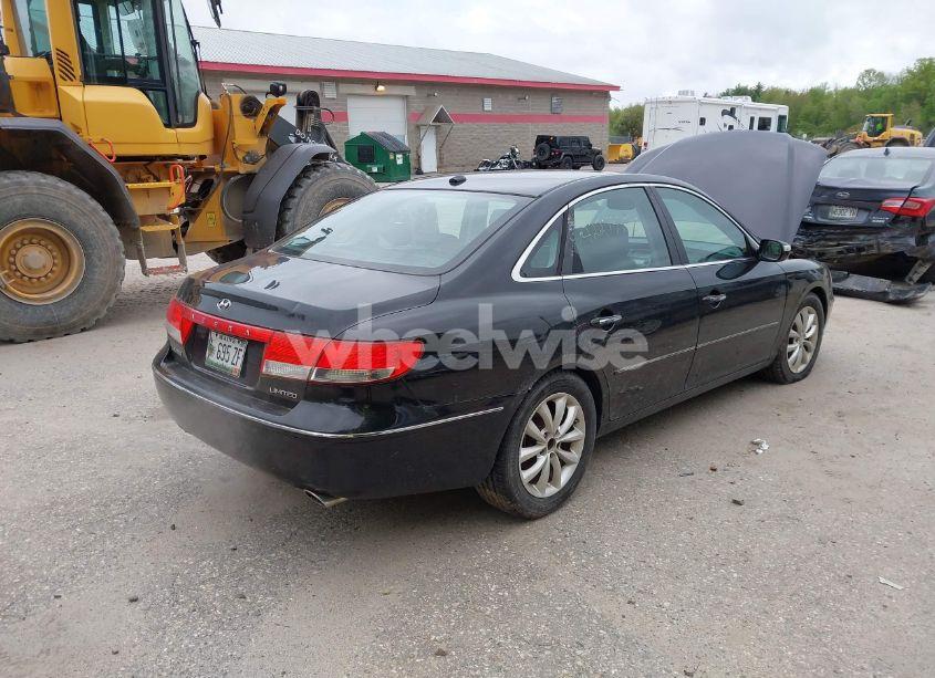 Photo 4 of 2007 Hyundai Azera LIMITED/SE (VIN KMHFC46F67A244191)