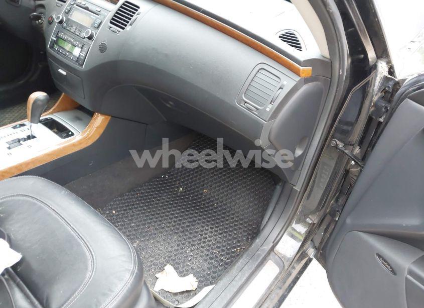 Photo 5 of 2007 Hyundai Azera LIMITED/SE (VIN KMHFC46F67A244191)