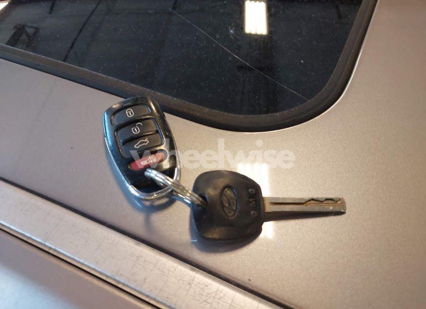 Photo 11 of 2007 Hyundai Azera LIMITED/SE (VIN KMHFC46F87A173110)