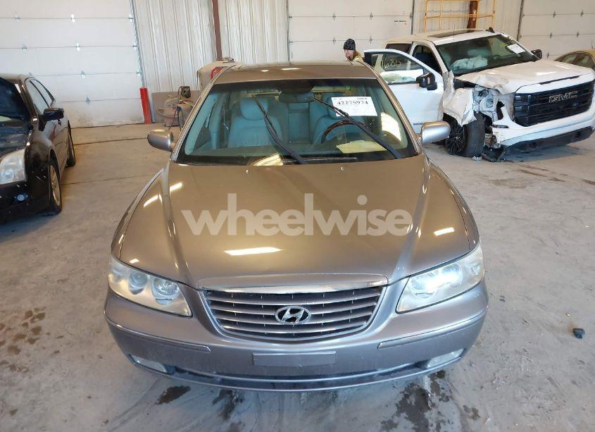 Photo 6 of 2007 Hyundai Azera LIMITED/SE (VIN KMHFC46F87A173110)