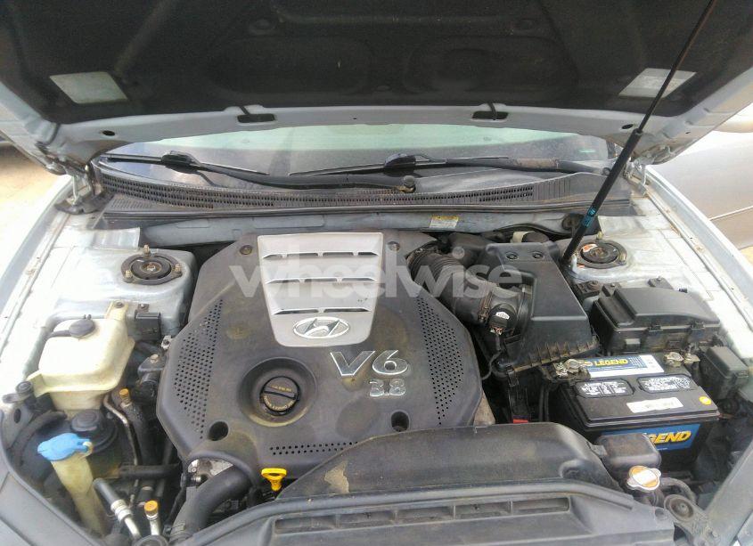 Photo 10 of 2008 Hyundai Azera LIMITED (VIN KMHFC46F98A309536)