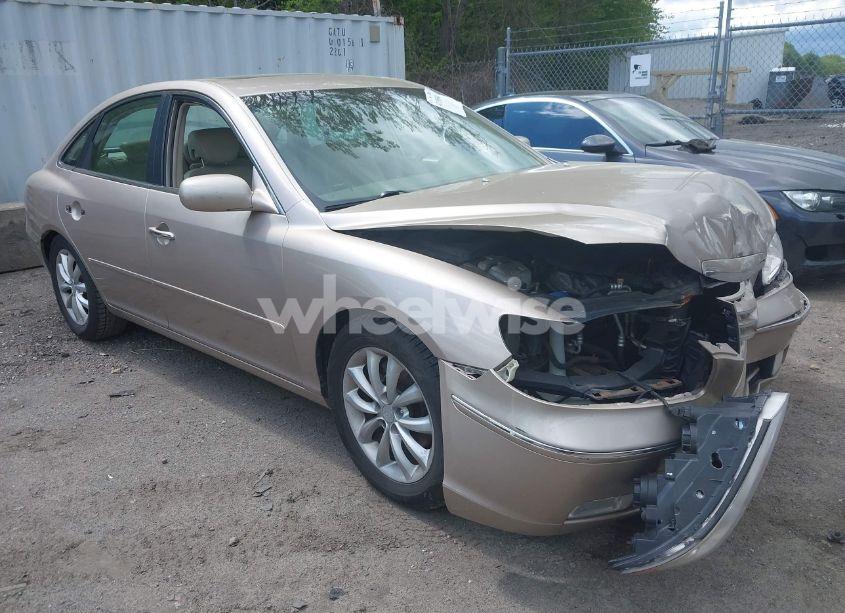 2006 Hyundai Azera LIMITED/SE (VIN KMHFC46FX6A125848) main photo