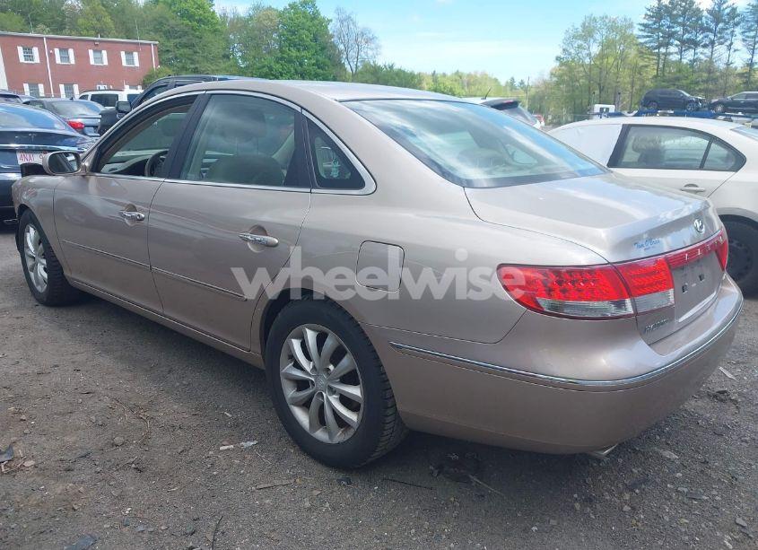 Photo 3 of 2006 Hyundai Azera LIMITED/SE (VIN KMHFC46FX6A125848)
