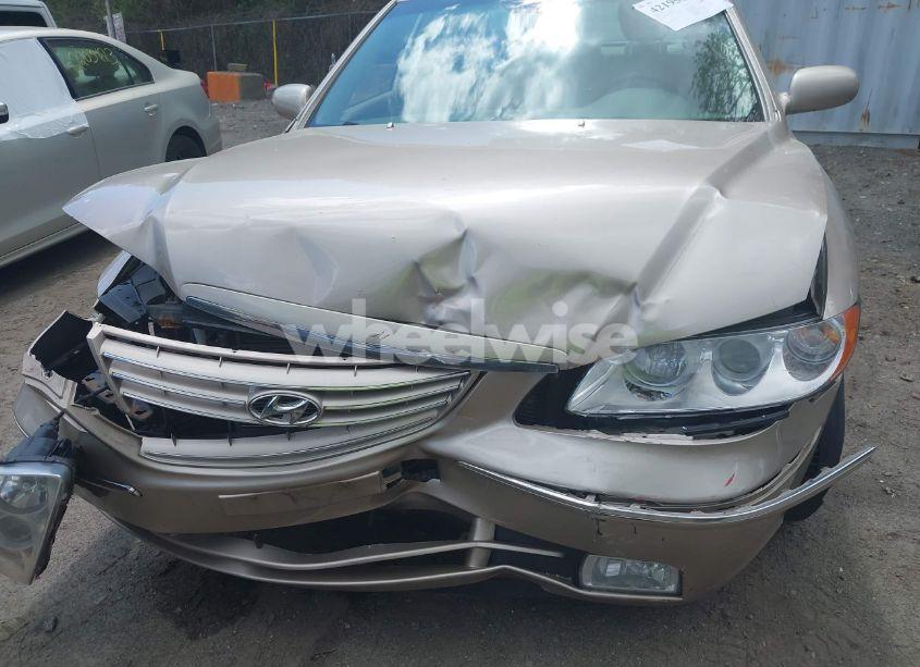 Photo 6 of 2006 Hyundai Azera LIMITED/SE (VIN KMHFC46FX6A125848)