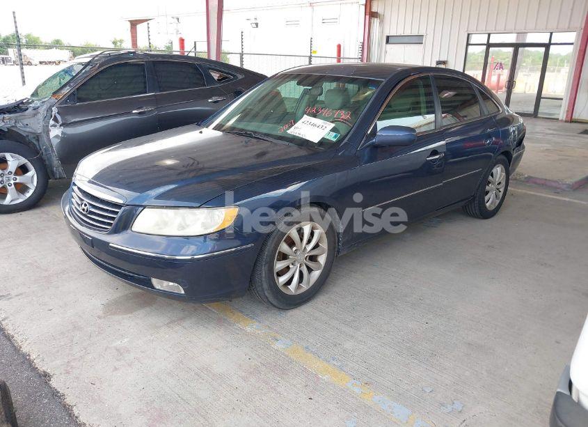 Photo 2 of 2007 Hyundai Azera LIMITED/SE (VIN KMHFC46FX7A147219)