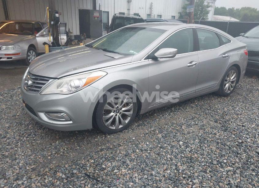 Photo 2 of 2013 Hyundai Azera (VIN KMHFG4JG7DA199553)