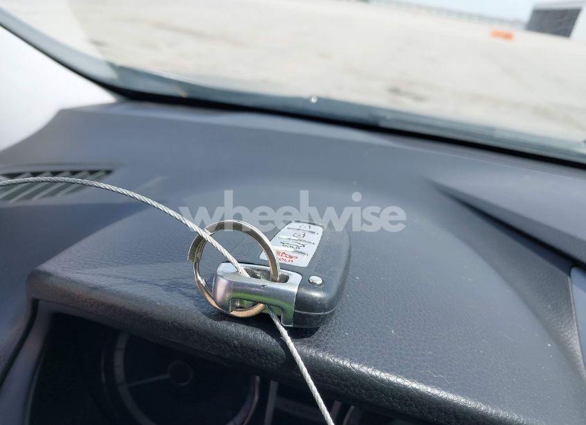 Photo 11 of 2012 Hyundai Azera (VIN KMHFH4JG1CA189029)