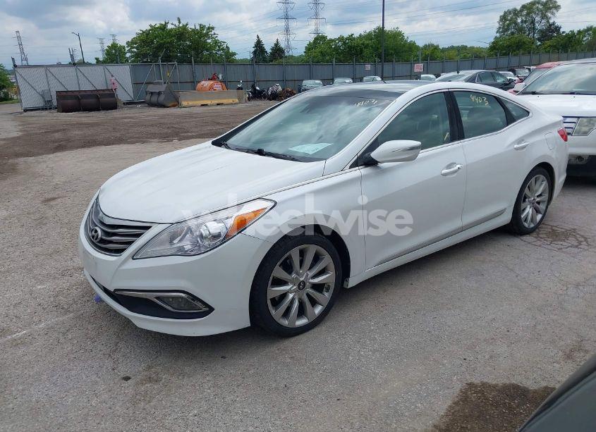 Photo 2 of 2016 Hyundai Azera LIMITED (VIN KMHFH4JG6GA547389)