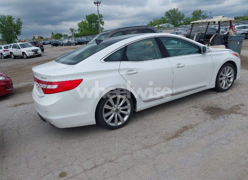 Photo 4 of 2016 Hyundai Azera LIMITED (VIN KMHFH4JG6GA547389)