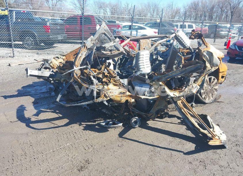 Photo 2 of 2013 Hyundai Azera (VIN KMHFH4JG7DA320336)