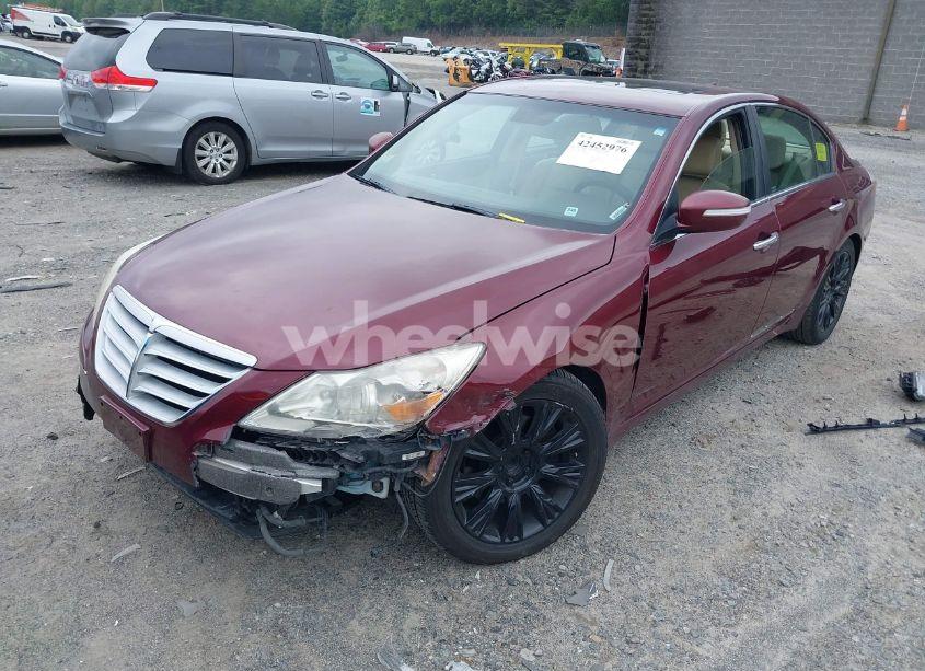 Photo 2 of 2009 Hyundai Genesis 3.8 (VIN KMHGC46E49U019040)