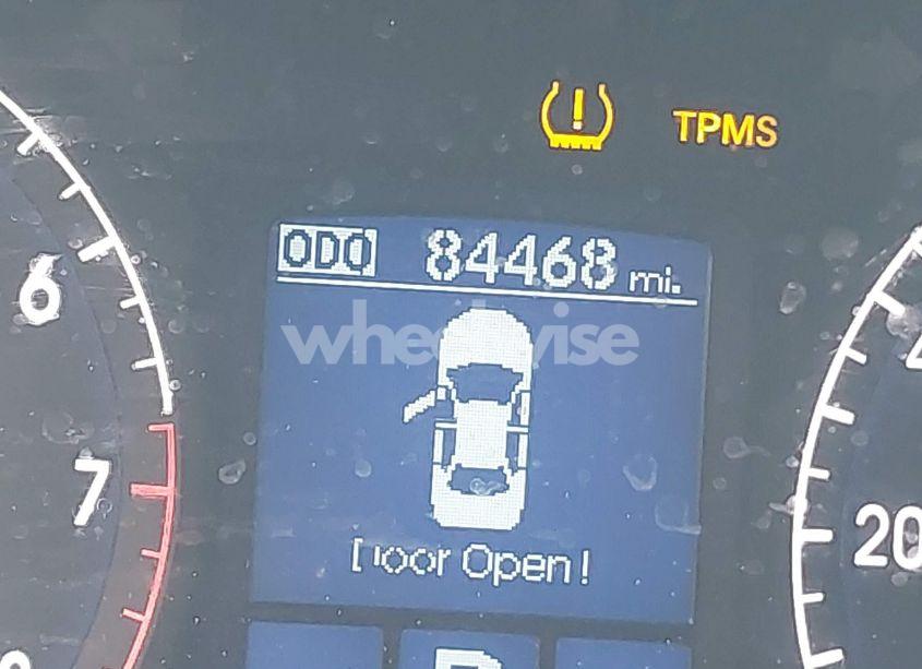 Photo 7 of 2009 Hyundai Genesis 3.8 (VIN KMHGC46E49U019040)