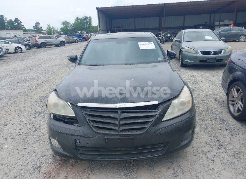 Photo 12 of 2009 Hyundai Genesis 3.8 (VIN KMHGC46E89U033359)