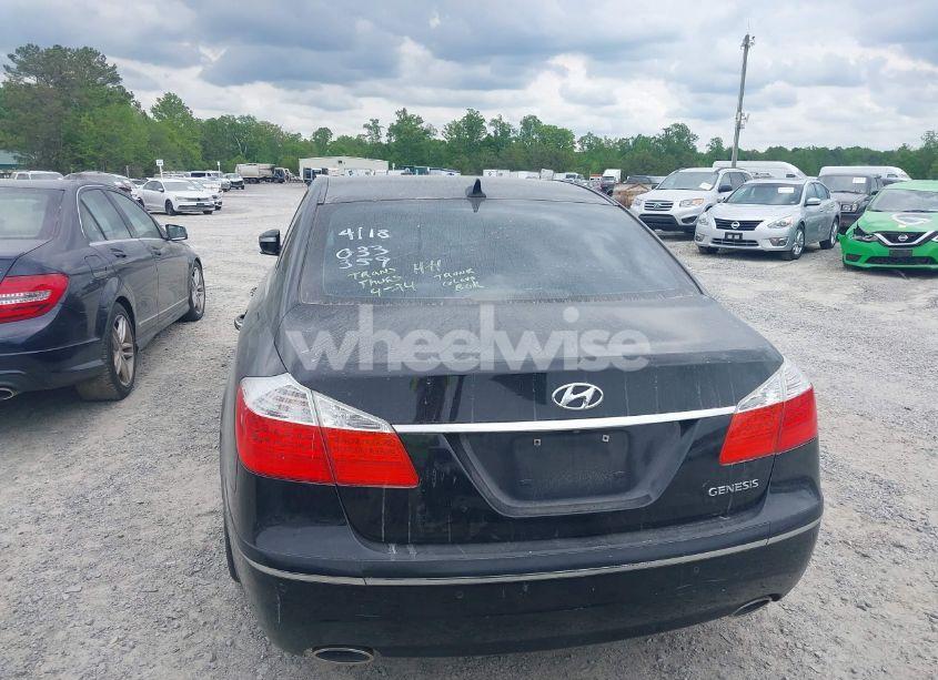 Photo 16 of 2009 Hyundai Genesis 3.8 (VIN KMHGC46E89U033359)