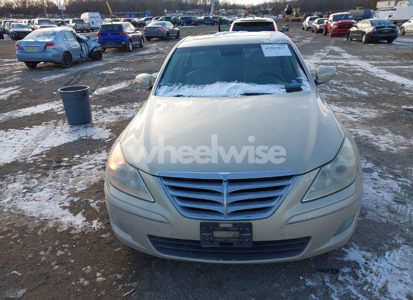 Photo 12 of 2009 Hyundai Genesis 4.6 (VIN KMHGC46F59U034753)