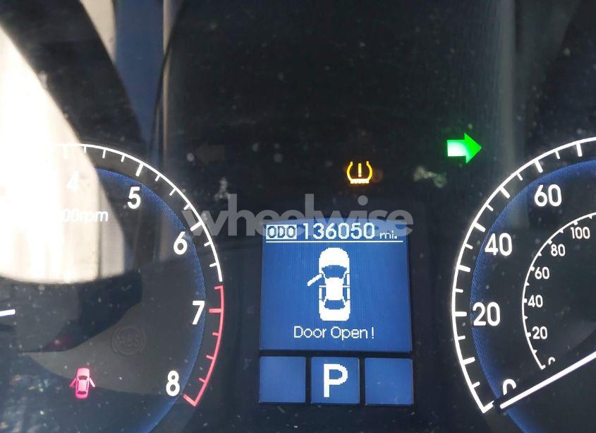 Photo 15 of 2009 Hyundai Genesis 4.6 (VIN KMHGC46F59U034753)