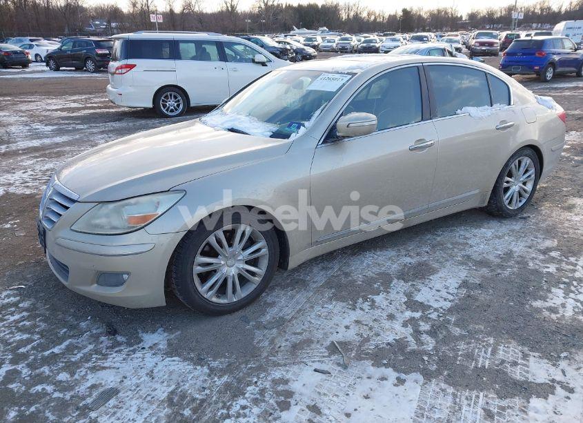 Photo 2 of 2009 Hyundai Genesis 4.6 (VIN KMHGC46F59U034753)