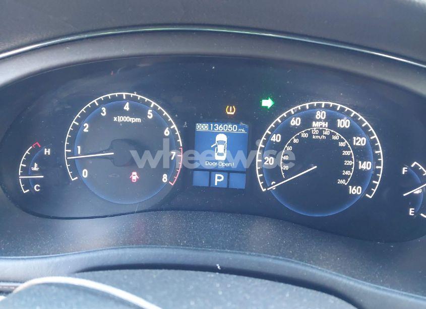 Photo 7 of 2009 Hyundai Genesis 4.6 (VIN KMHGC46F59U034753)