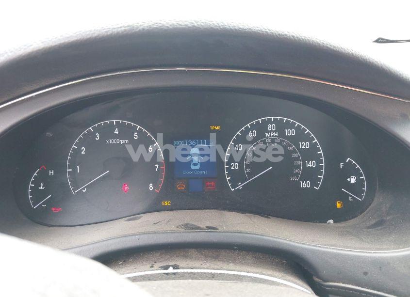 Photo 7 of 2009 Hyundai Genesis 4.6 (VIN KMHGC46F69U064960)