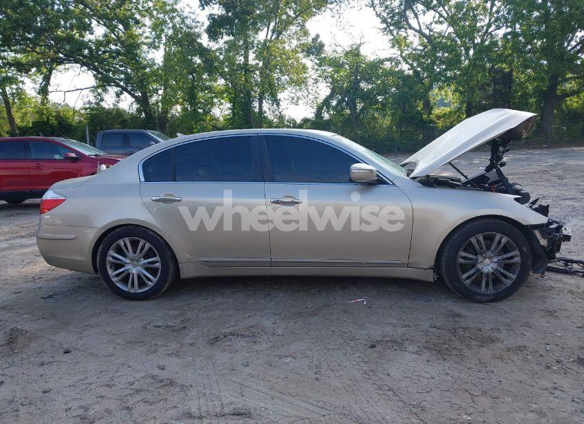 Photo 14 of 2009 Hyundai Genesis 4.6 (VIN KMHGC46F89U035122)