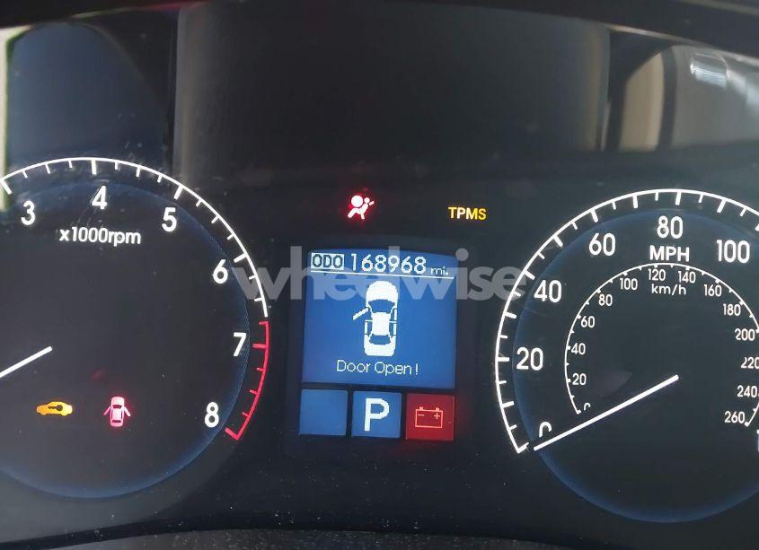 Photo 16 of 2009 Hyundai Genesis 4.6 (VIN KMHGC46F89U035122)