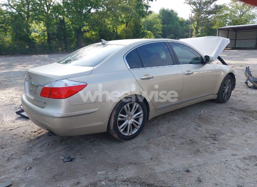 Photo 4 of 2009 Hyundai Genesis 4.6 (VIN KMHGC46F89U035122)