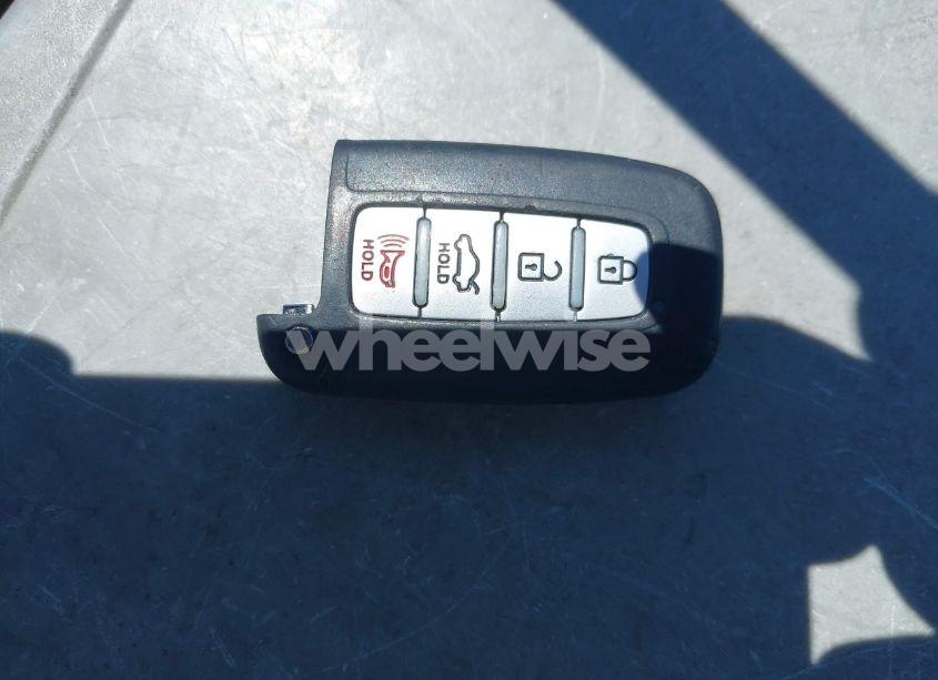 Photo 11 of 2009 Hyundai Genesis 4.6 (VIN KMHGC46F99U044248)