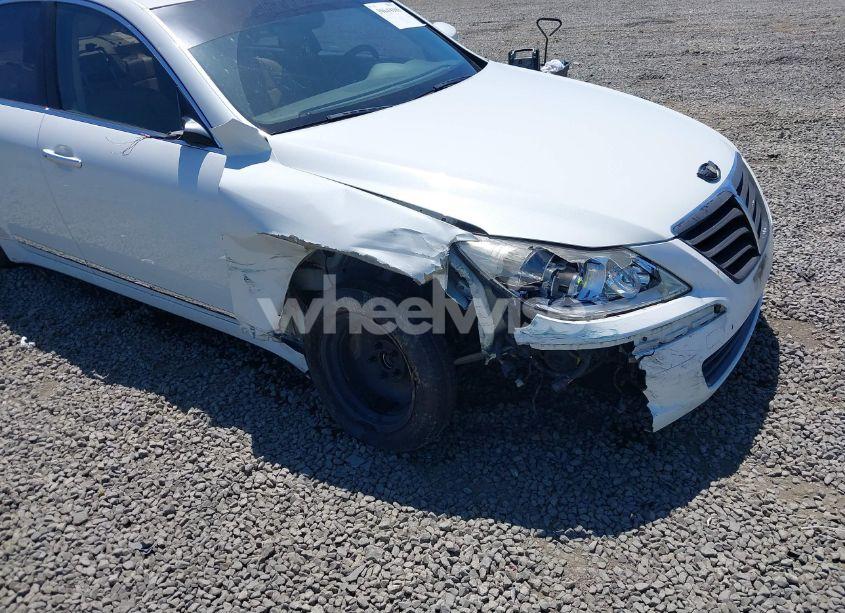 Photo 6 of 2009 Hyundai Genesis 4.6 (VIN KMHGC46F99U044248)