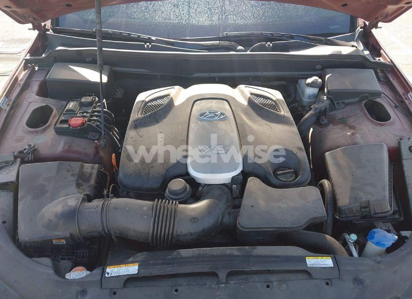 Photo 10 of 2009 Hyundai Genesis 4.6 (VIN KMHGC46FX9U032433)