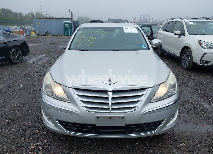 Photo 12 of 2013 Hyundai Genesis 3.8 (VIN KMHGC4DD0DU247488)