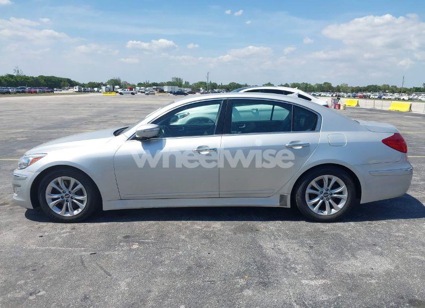 Photo 14 of 2013 Hyundai Genesis 3.8 (VIN KMHGC4DD0DU249905)