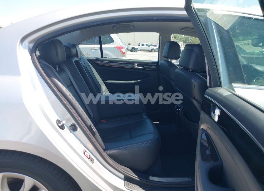 Photo 8 of 2013 Hyundai Genesis 3.8 (VIN KMHGC4DD0DU249905)