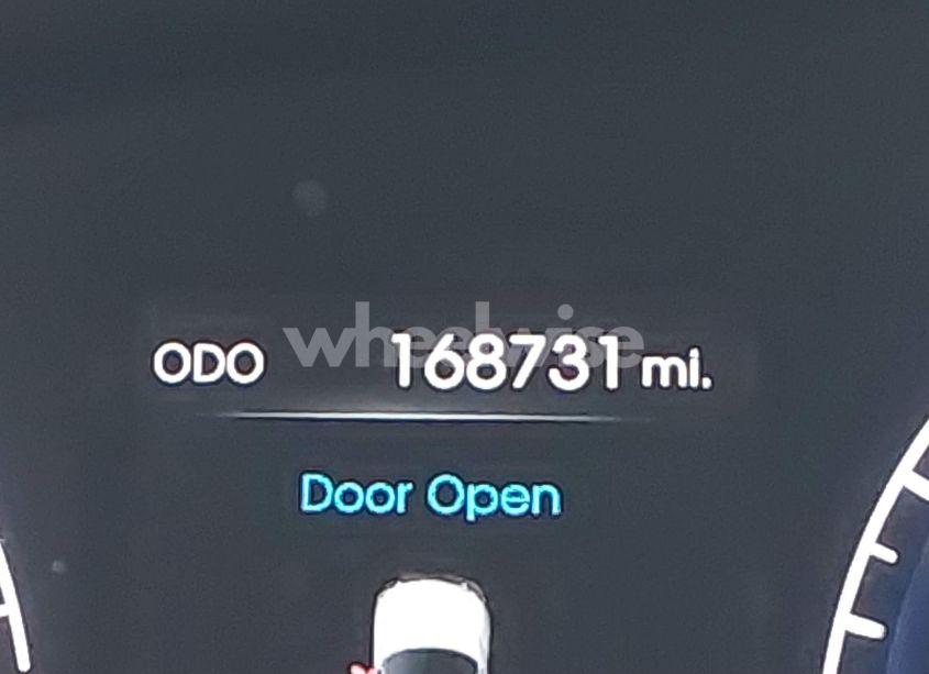 Photo 15 of 2013 Hyundai Genesis 3.8 (VIN KMHGC4DD1DU224852)