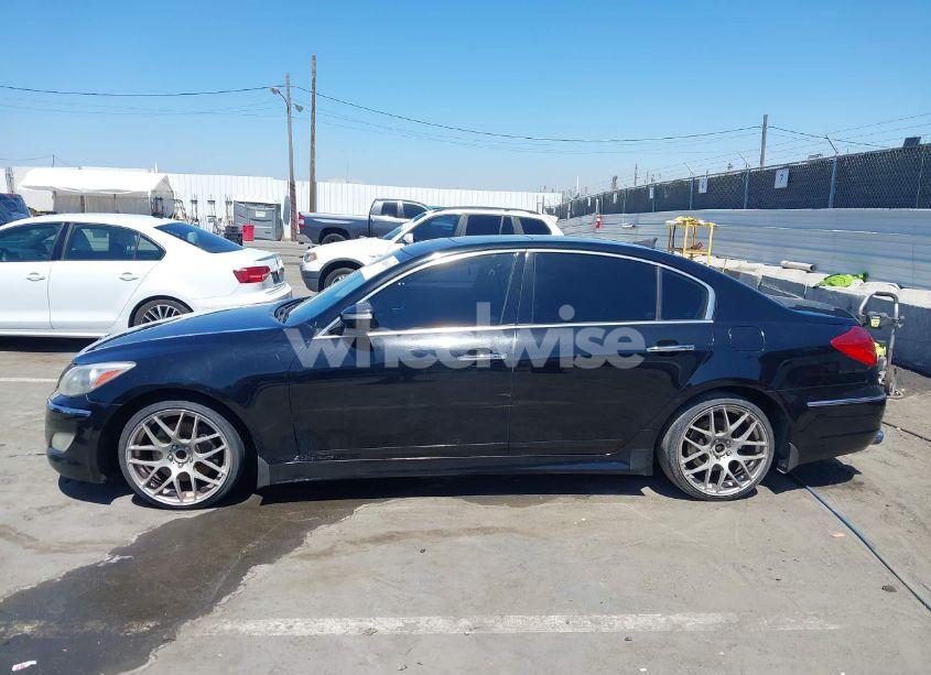 Photo 14 of 2013 Hyundai Genesis 3.8 (VIN KMHGC4DD1DU238010)