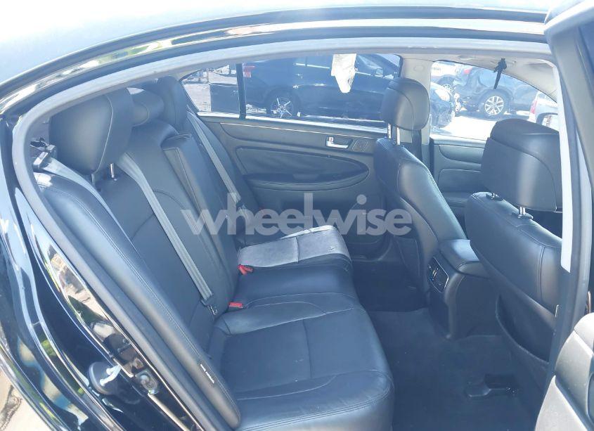 Photo 8 of 2013 Hyundai Genesis 3.8 (VIN KMHGC4DD1DU238010)