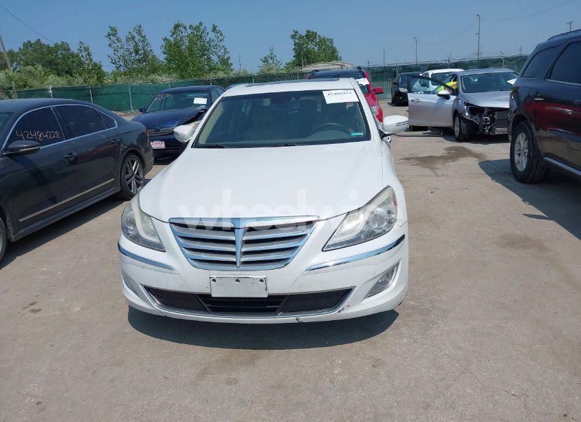 Photo 12 of 2013 Hyundai Genesis 3.8 (VIN KMHGC4DD2DU239750)