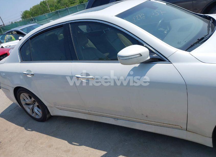 Photo 13 of 2013 Hyundai Genesis 3.8 (VIN KMHGC4DD2DU239750)