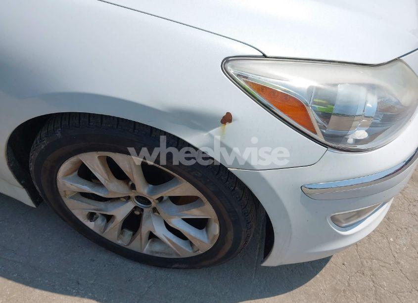 Photo 17 of 2013 Hyundai Genesis 3.8 (VIN KMHGC4DD2DU239750)