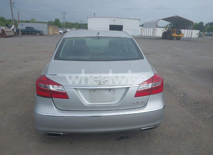 Photo 16 of 2013 Hyundai Genesis 3.8 (VIN KMHGC4DD2DU245953)