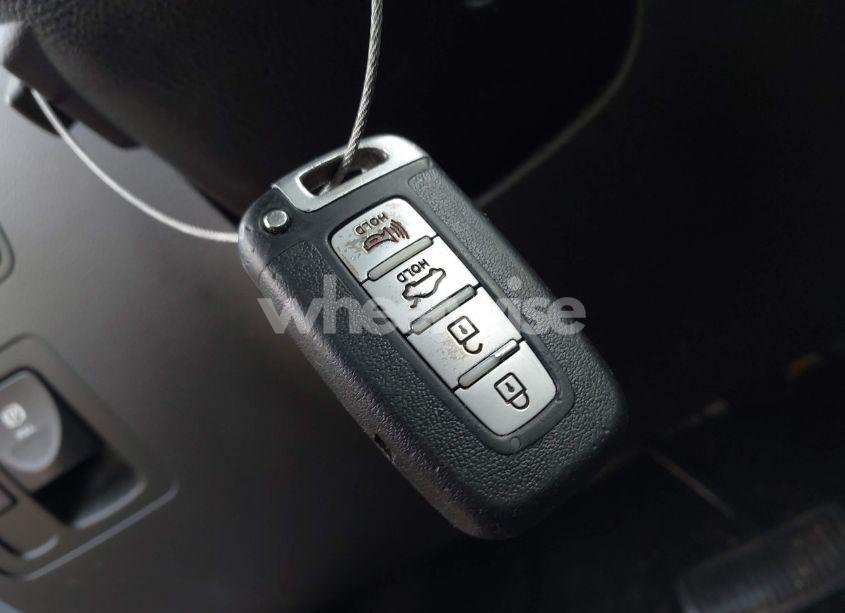 Photo 11 of 2013 Hyundai Genesis 3.8 (VIN KMHGC4DD3DU248313)