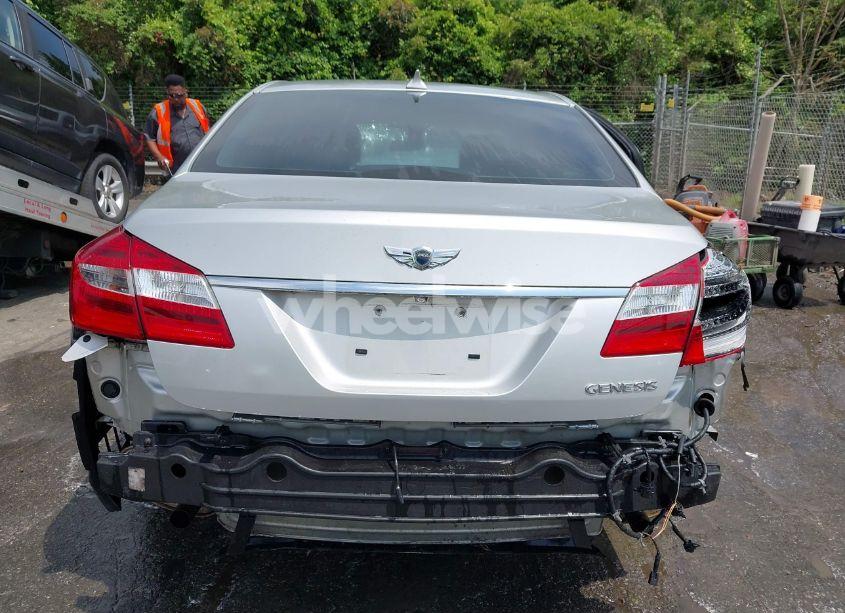 Photo 17 of 2013 Hyundai Genesis 3.8 (VIN KMHGC4DD3DU248313)