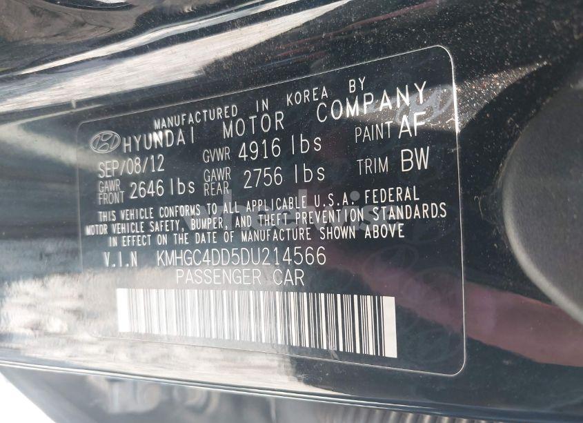 Photo 9 of 2013 Hyundai Genesis 3.8 (VIN KMHGC4DD5DU214566)