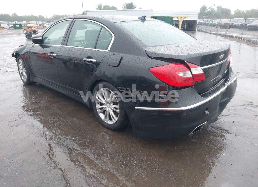 Photo 3 of 2013 Hyundai Genesis 3.8 (VIN KMHGC4DD6DU224913)