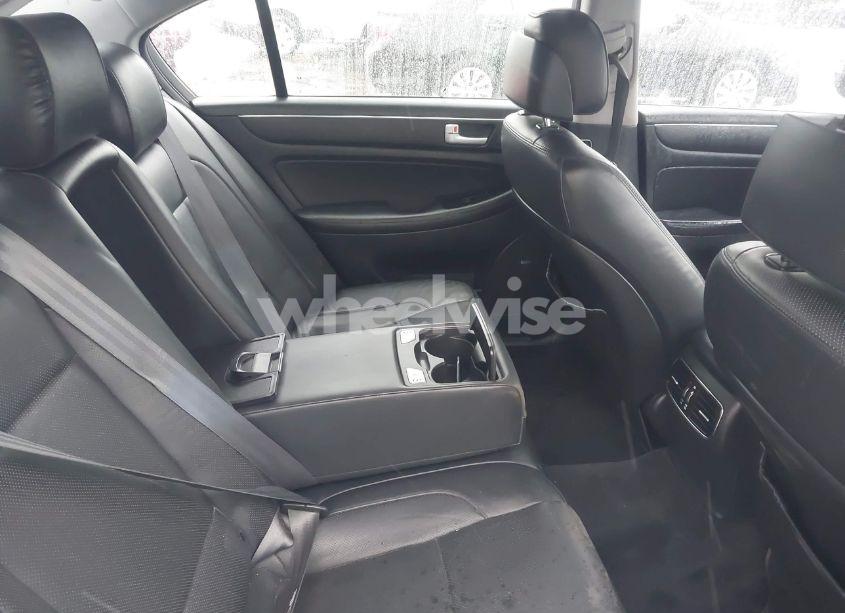 Photo 8 of 2013 Hyundai Genesis 3.8 (VIN KMHGC4DD6DU224913)