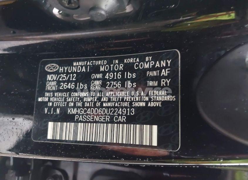 Photo 9 of 2013 Hyundai Genesis 3.8 (VIN KMHGC4DD6DU224913)